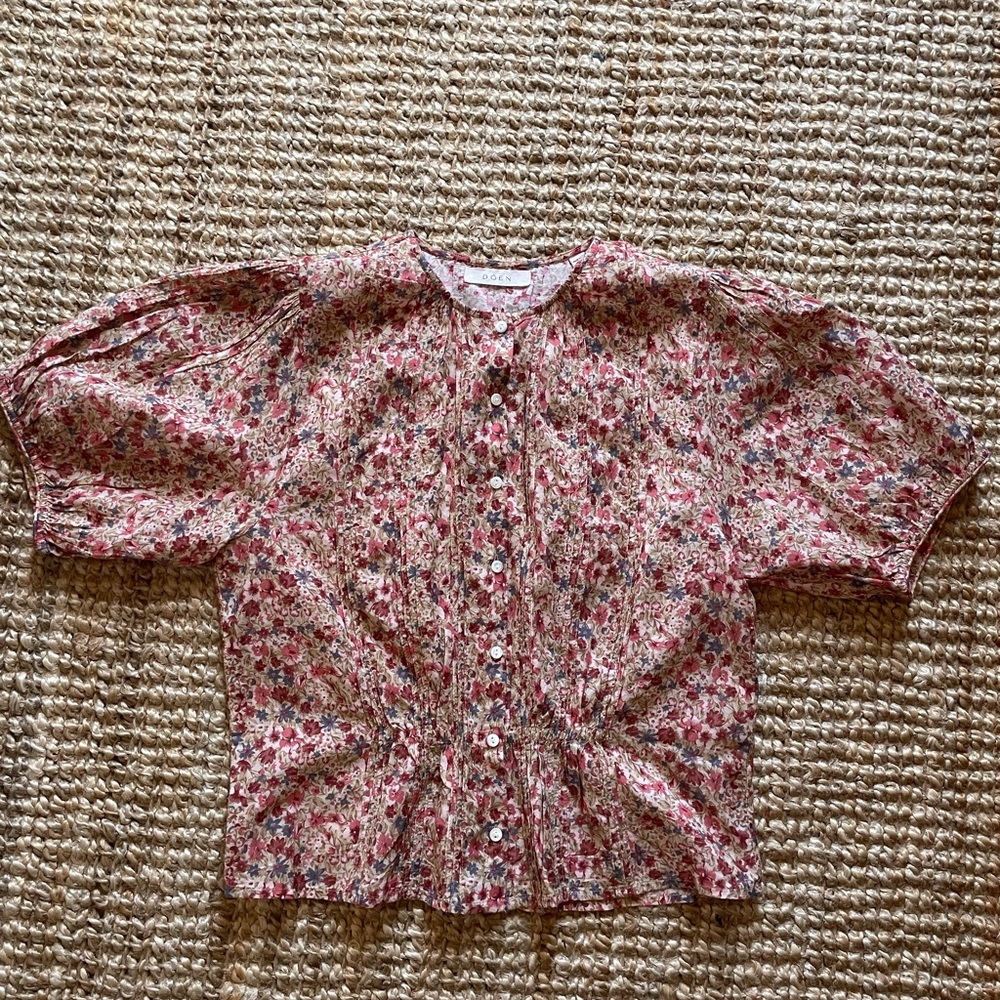 DOEN Floral Print Mock Neck Crop Top - Small